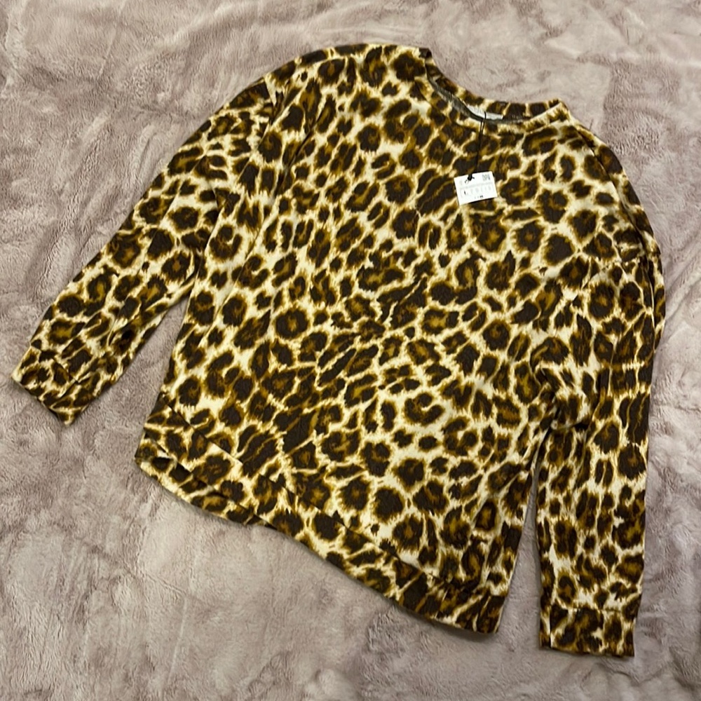 Zara Leopard crewneck sweatshirt sz L NWT